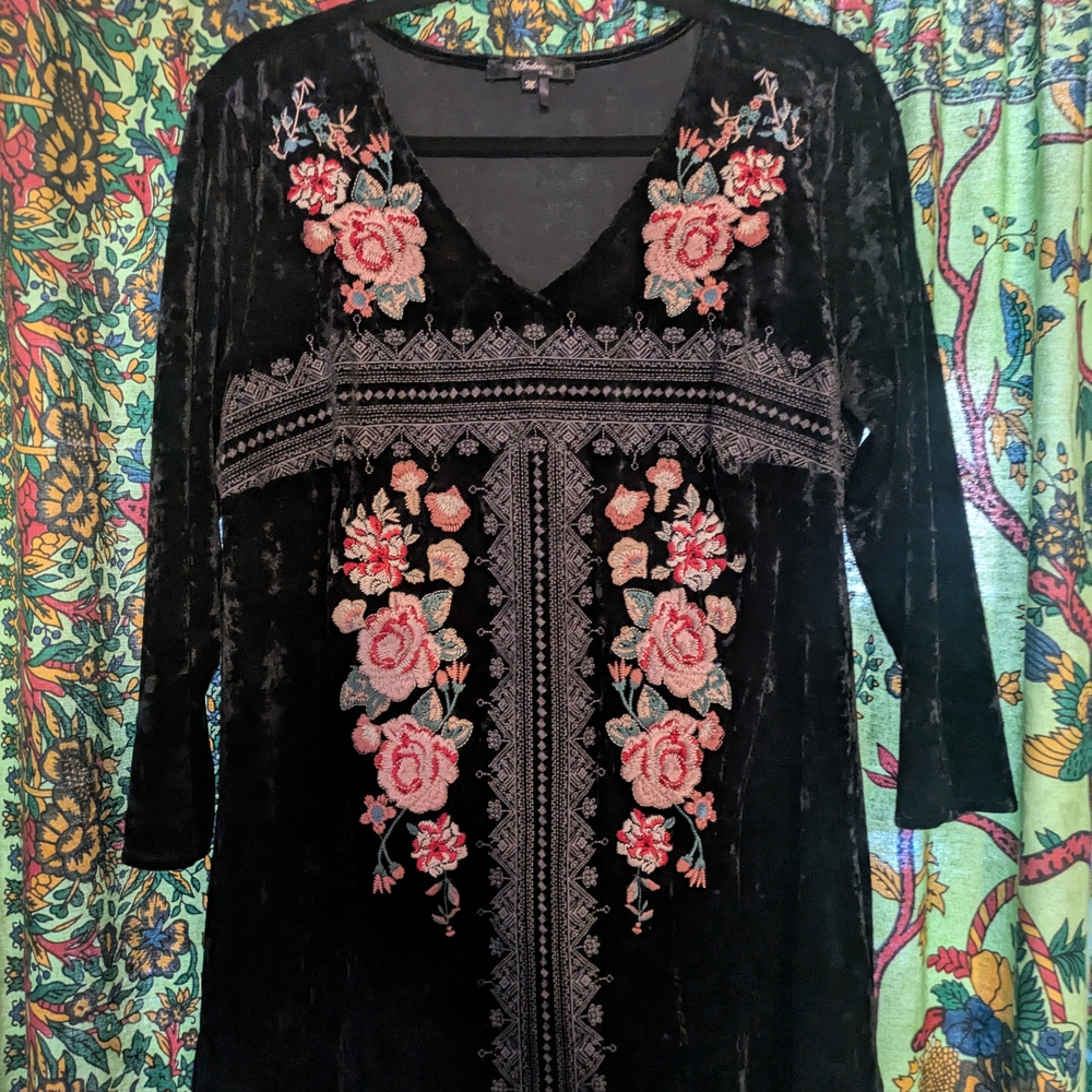 Crushed Velvet Black Tunic Blouse with Floral Embroidery